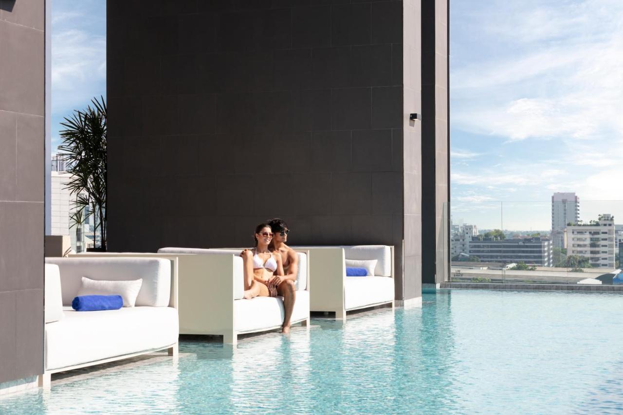 Ascott Thonglor Bangkok Banguecoque Exterior foto Sky Pool