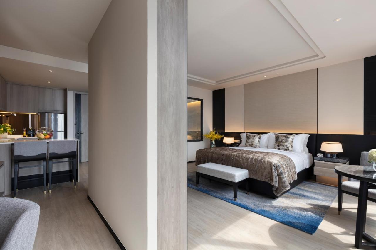 Ascott Thonglor Bangkok Banguecoque Exterior foto A suite at the hotel