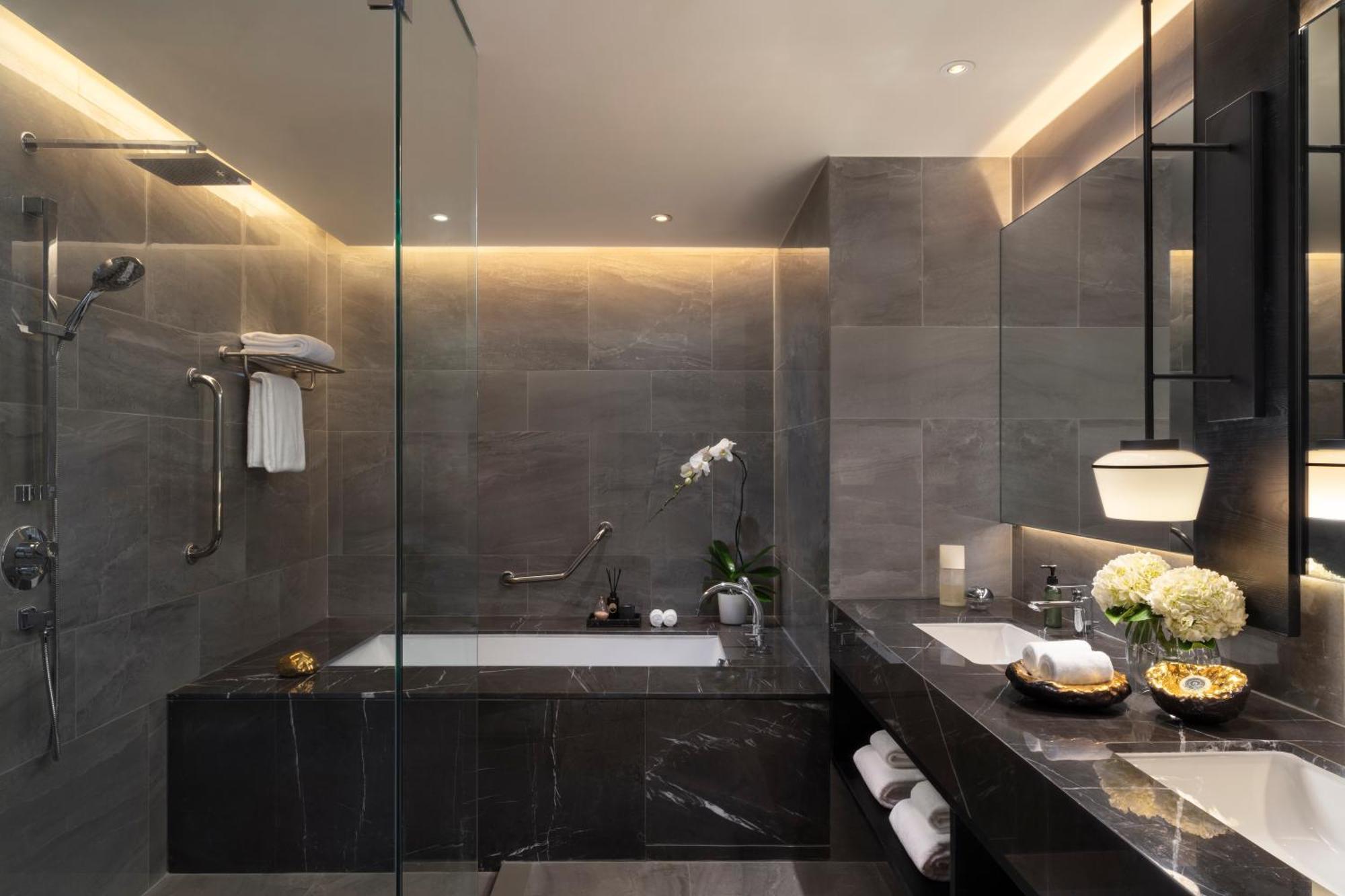 Ascott Thonglor Bangkok Banguecoque Exterior foto Bathroom