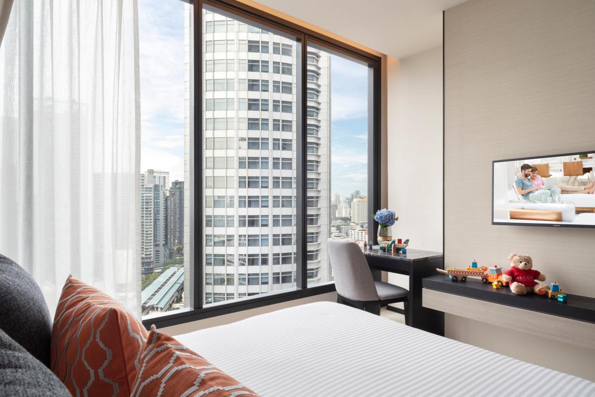 Ascott Thonglor Bangkok Banguecoque Exterior foto A bedroom at The Panorama