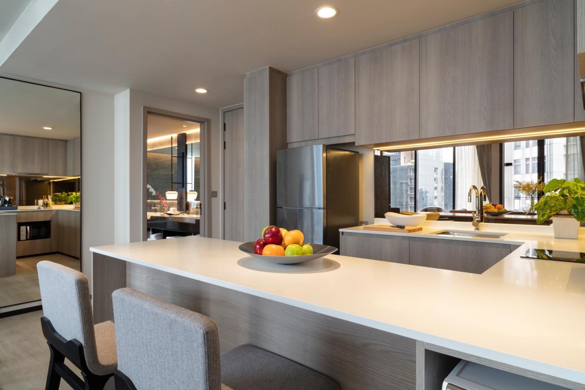 Ascott Thonglor Bangkok Banguecoque Exterior foto A kitchen in a condominium