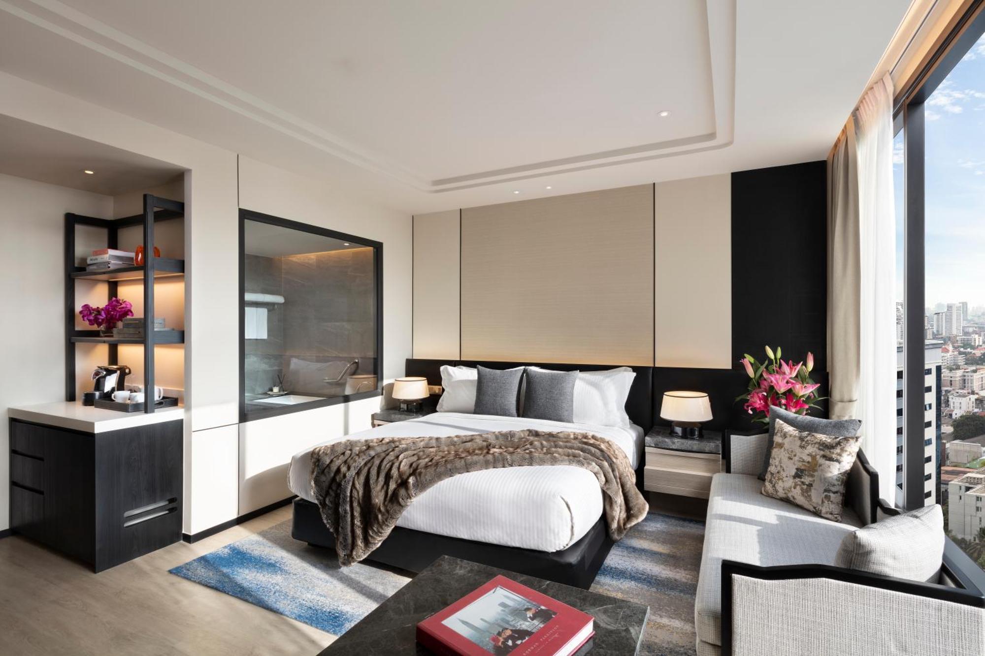 Ascott Thonglor Bangkok Banguecoque Exterior foto A bedroom at the hotel